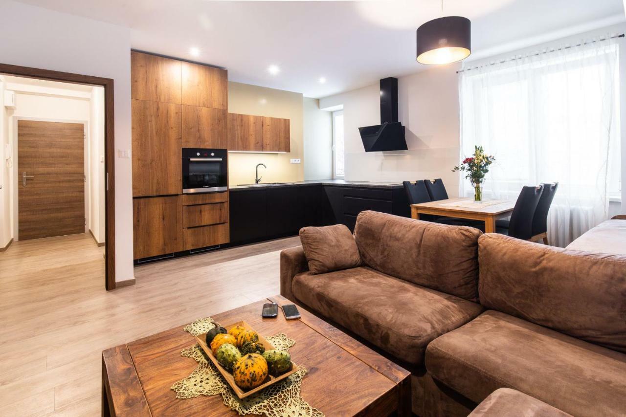 Newly Renovated, Full Equipped And Quiet Apartment Τρνάβα Εξωτερικό φωτογραφία